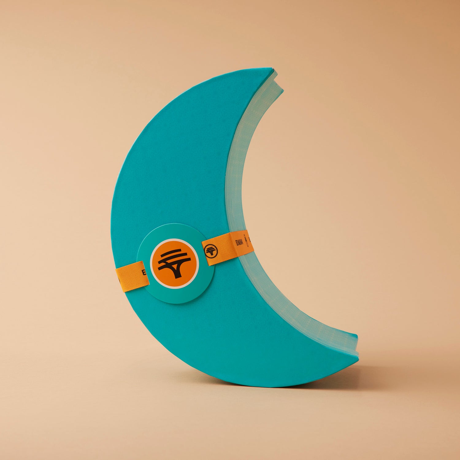 CUSTOM PACKAGING DESIGNS