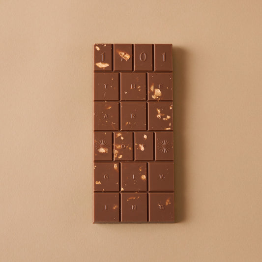 Roasted Macadamia Nougat Milk Chocolate Bar (85g)