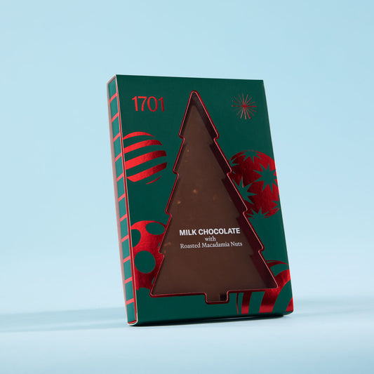 Milk Chocolate Tree with Macadamia Nuts (90g)