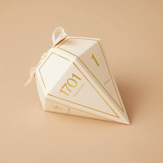 Honey Nougat Filled Cream Diamonds (75g) - 1701