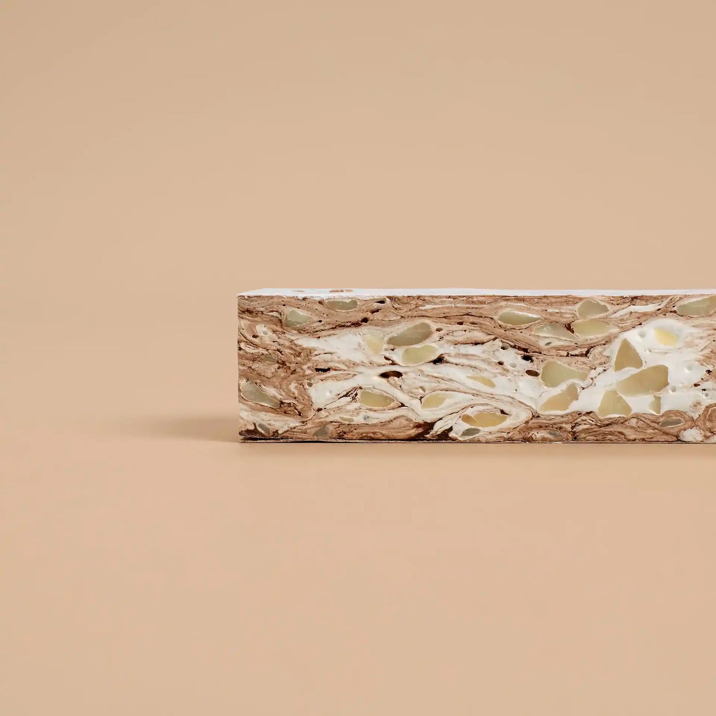 Dark Chocolate & Macadamia Honey Nougat Bar (100g) - 1701