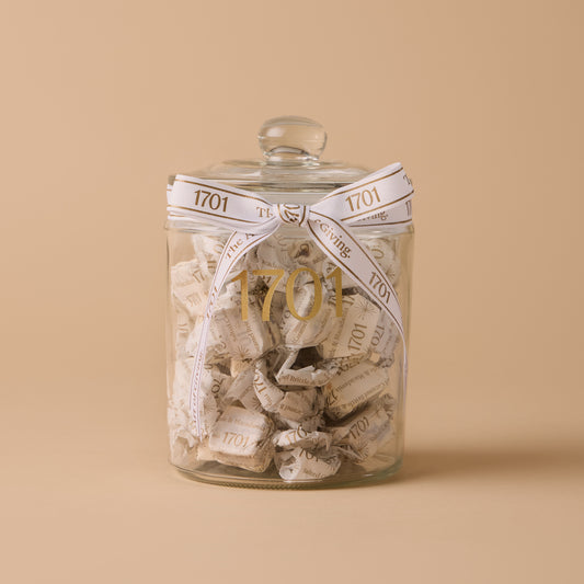 Mini Honey Nougat Filled Glass Jar (550g)