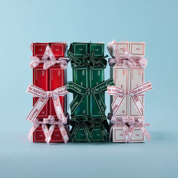 Set of 6 Festive Crackers (60g Per Cracker)