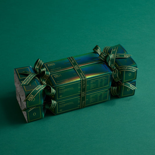 4 x Emerald Green Festive-Filled Crackers